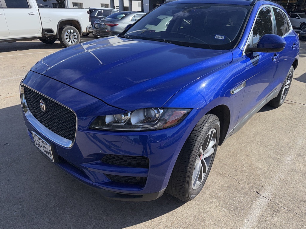 2020 Jaguar F-PACE Premium photo 2