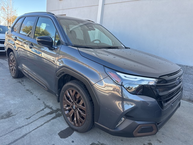 2025 Subaru Forester Sport's photo