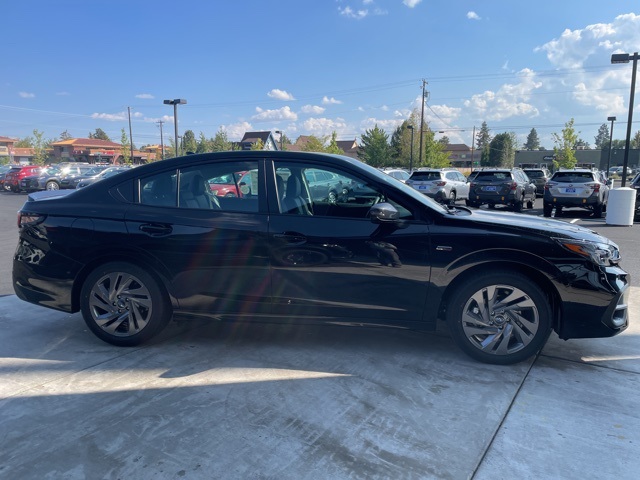 2025 Subaru Legacy Sport photo 2