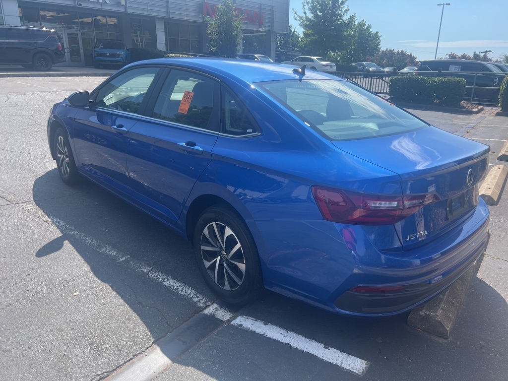 2024 Volkswagen Jetta S photo 3