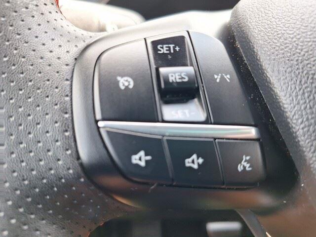 2024 Ford Escape ST-Line photo 11