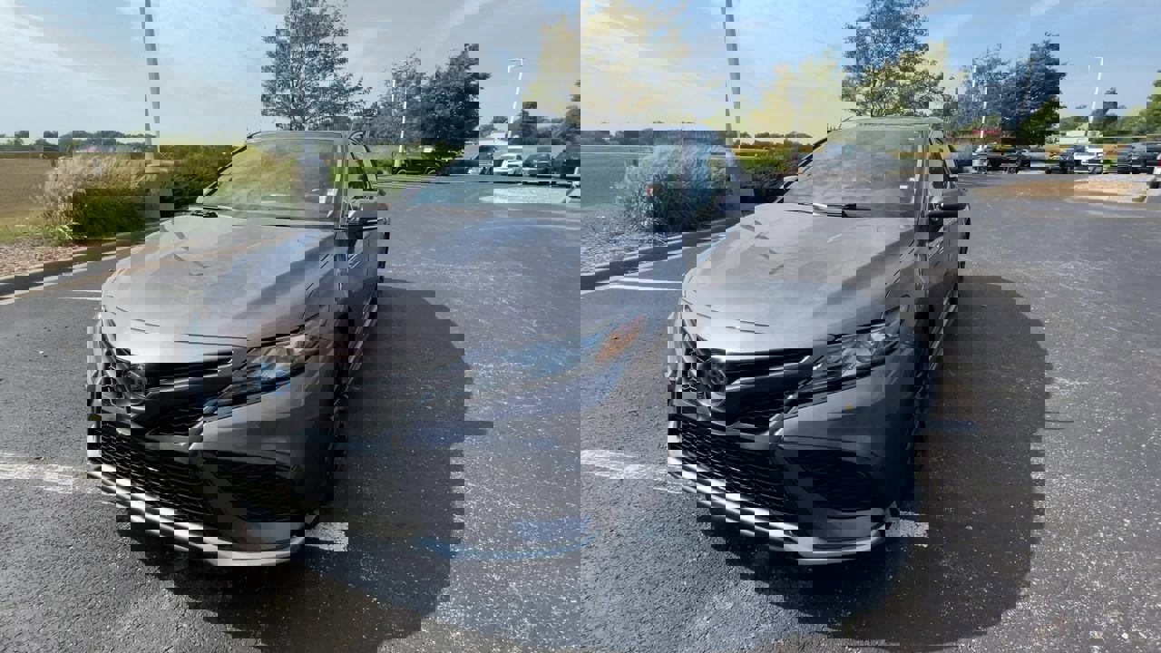 2023 Toyota Camry XSE photo 4