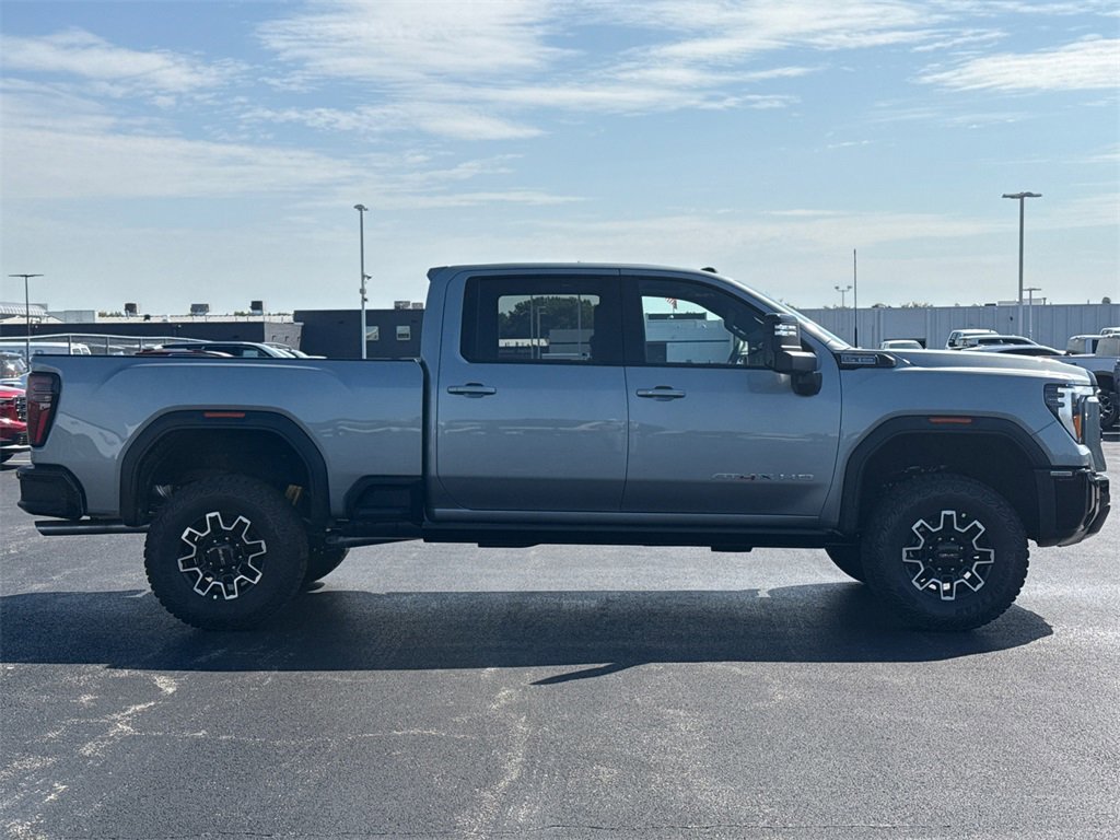 2026 Gmc Sierra 2500 HD AT4X photo 9