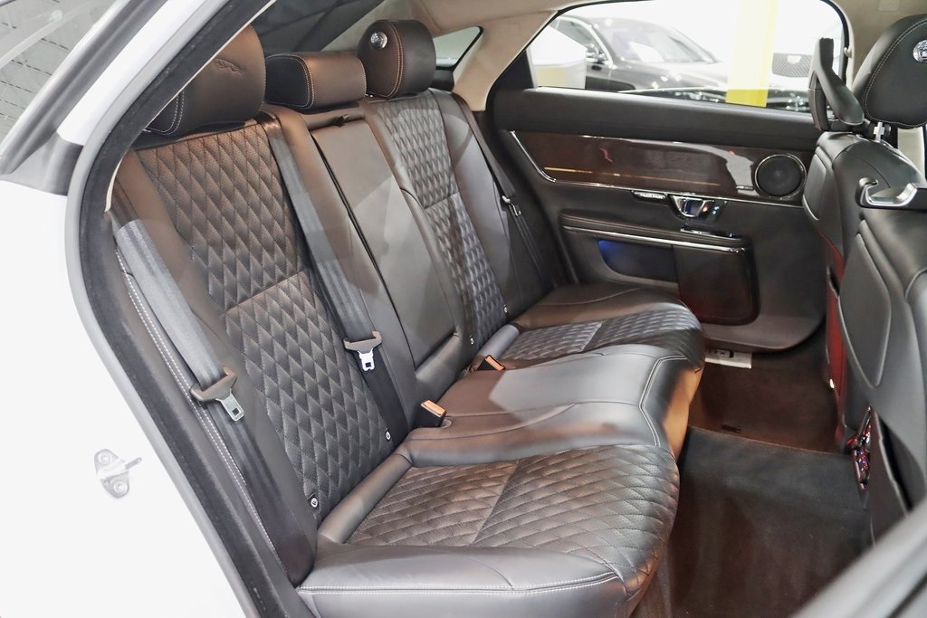 2019 Jaguar XJ XJL Supercharged photo 31