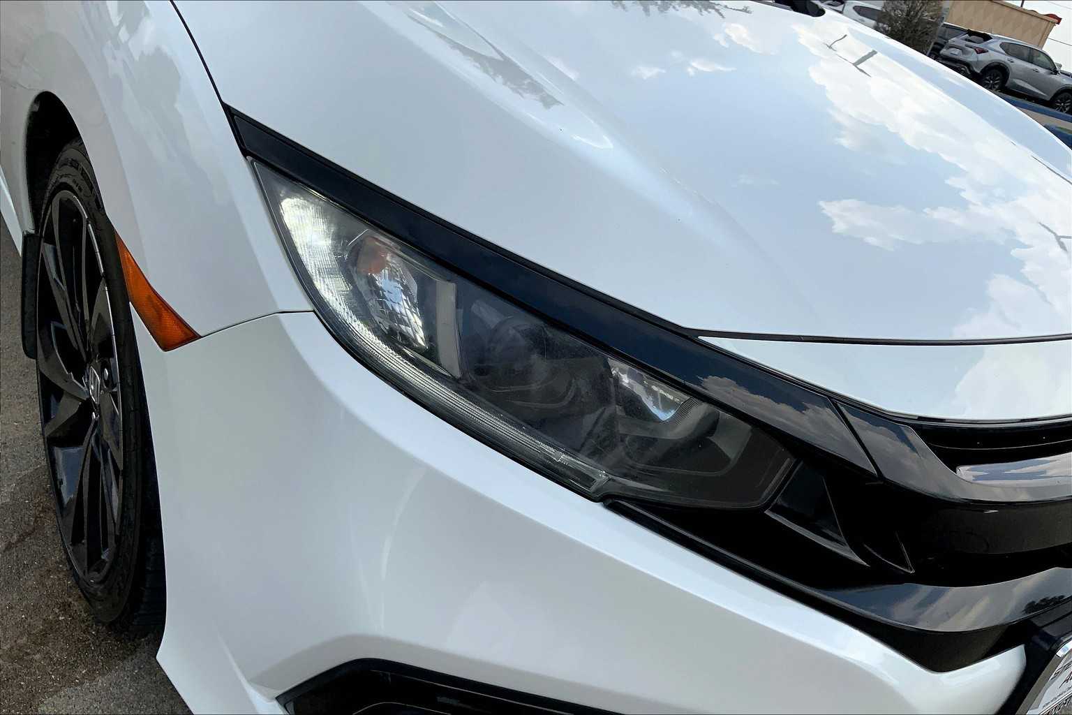 2019 Honda Civic Sport photo 25