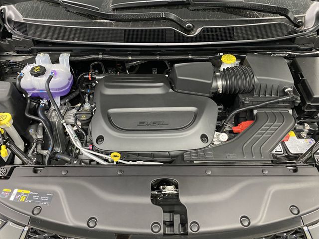 2025 Chrysler Pacifica photo 39