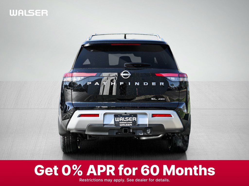 2025 Nissan Pathfinder SL photo 4