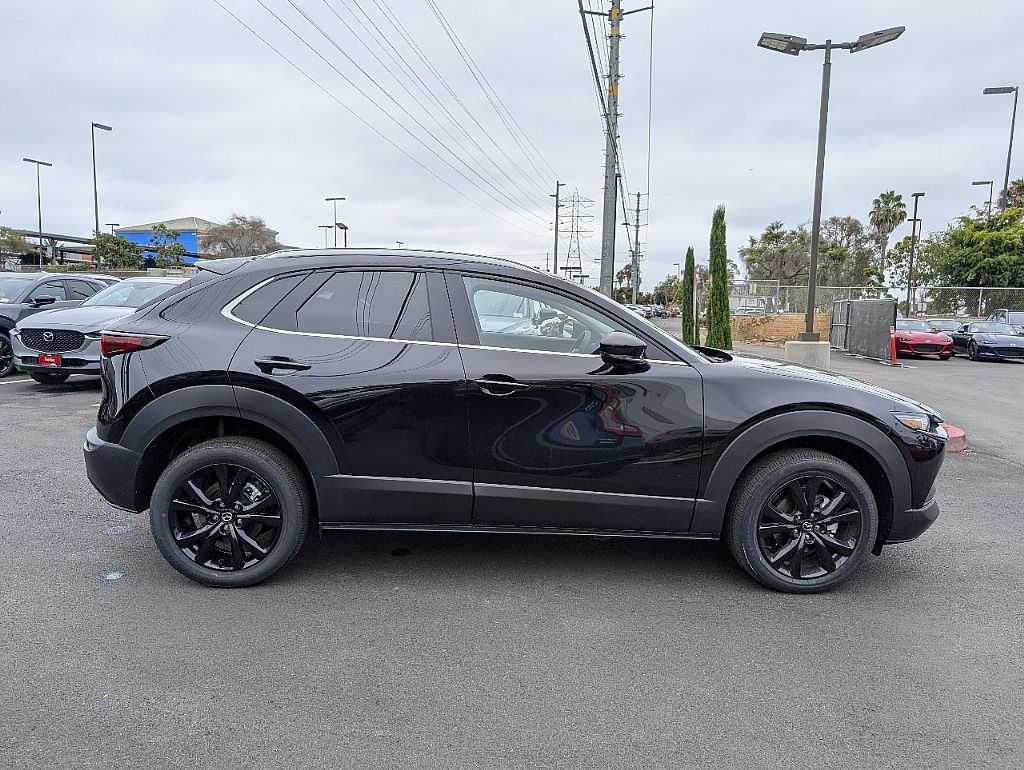 2025 Mazda CX-30 2.5 Select Sport photo 4