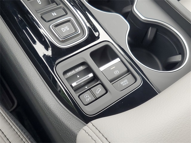 2025 Honda Pilot Touring photo 26