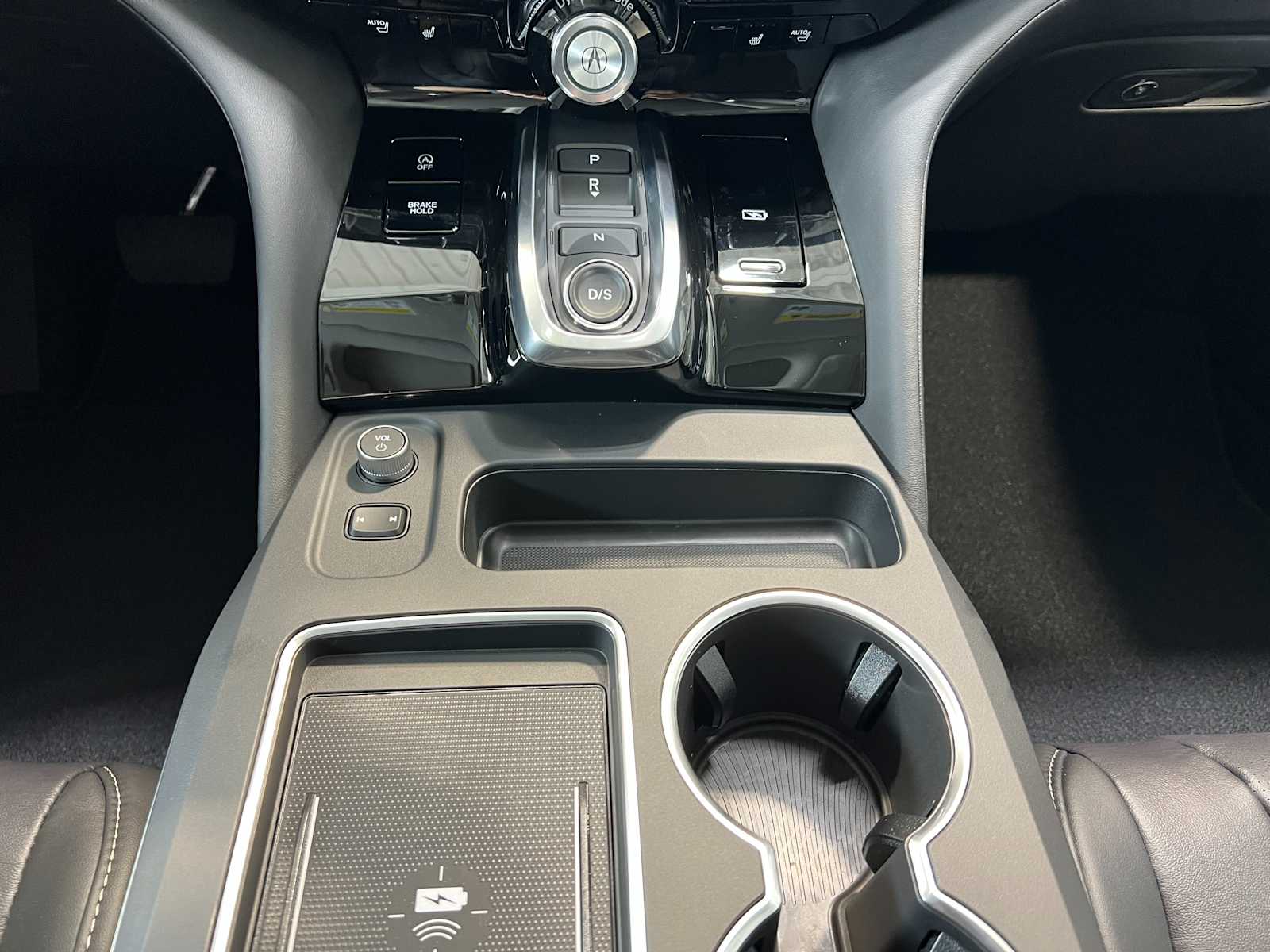 2026 Acura MDX Technology SH-AWD photo 18