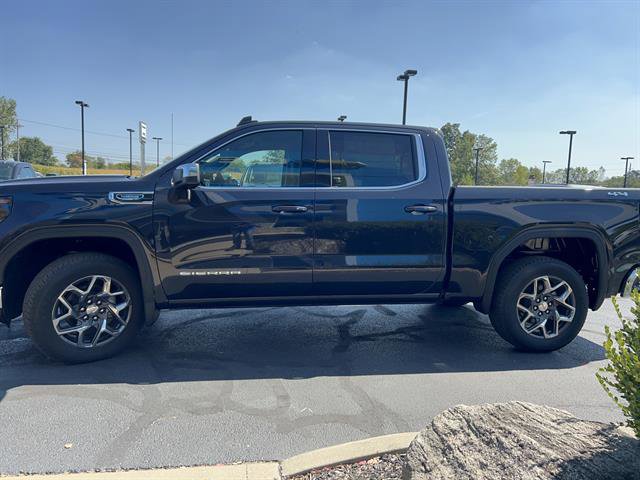 2026 Gmc Sierra 1500 SLE photo 2