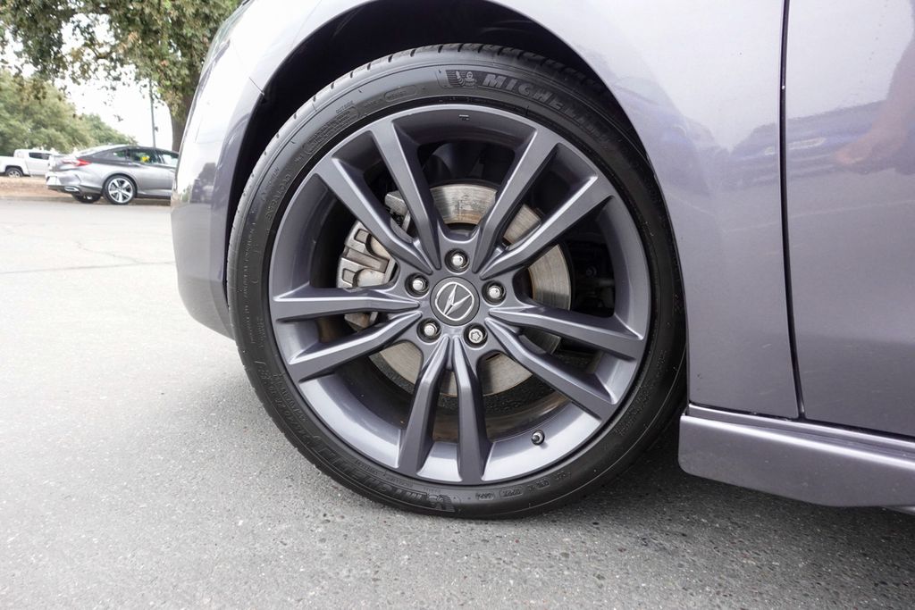 2019 Acura TLX 2.4L Technology A-Spec photo 8