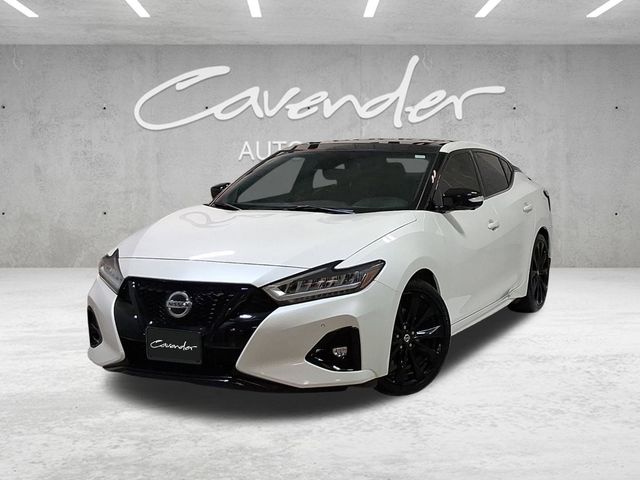 2021 Nissan Maxima SR's photo