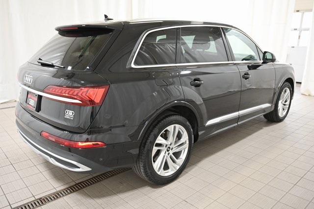 2022 Audi Q7 55 Premium photo 11