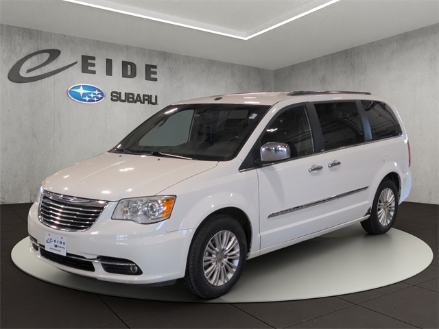 Used 2011 Chrysler Town & Country Limited with VIN 2A4RR6DG8BR684127 for sale in Mandan, ND