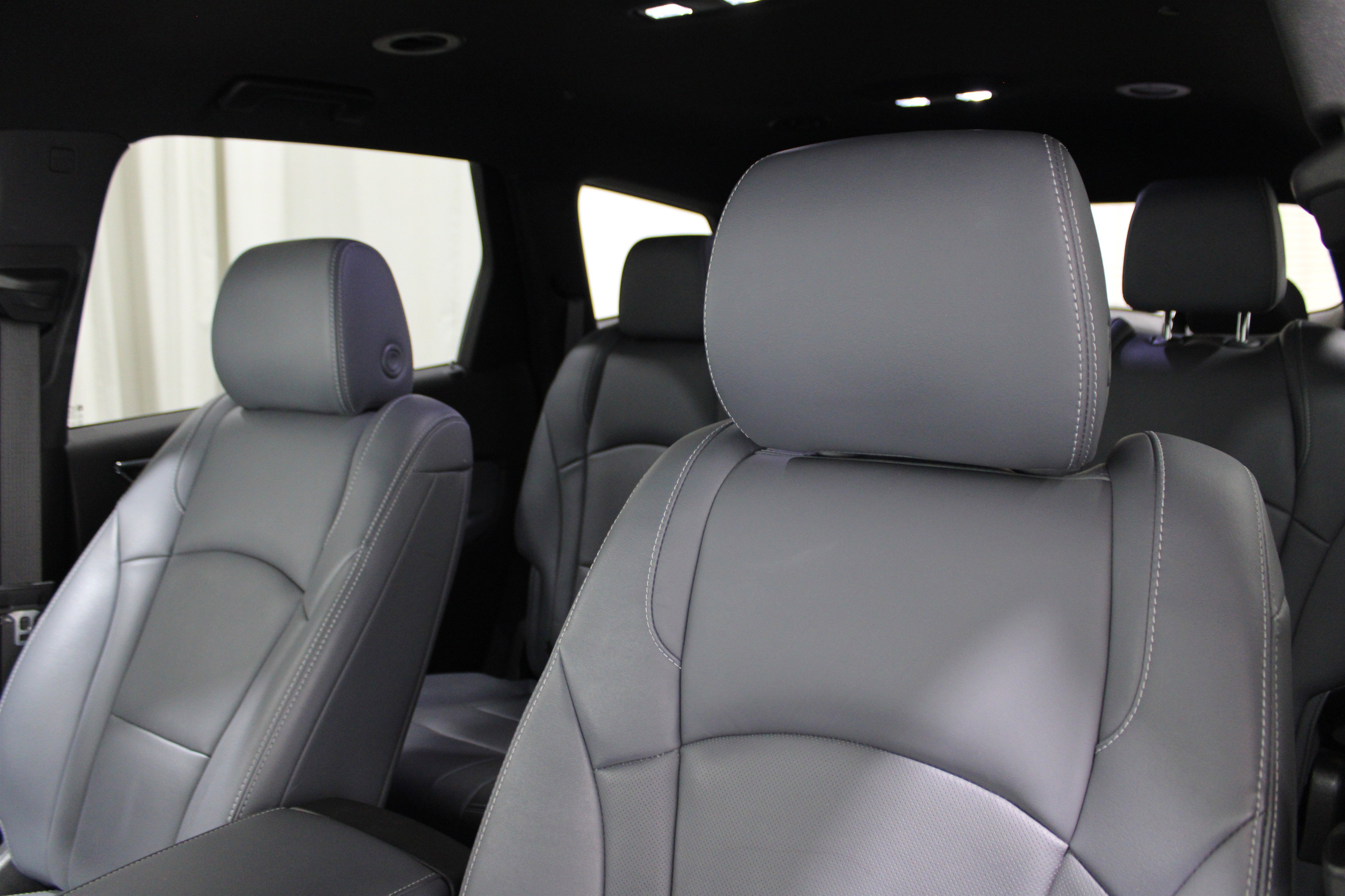 2024 Buick Enclave Premium photo 4