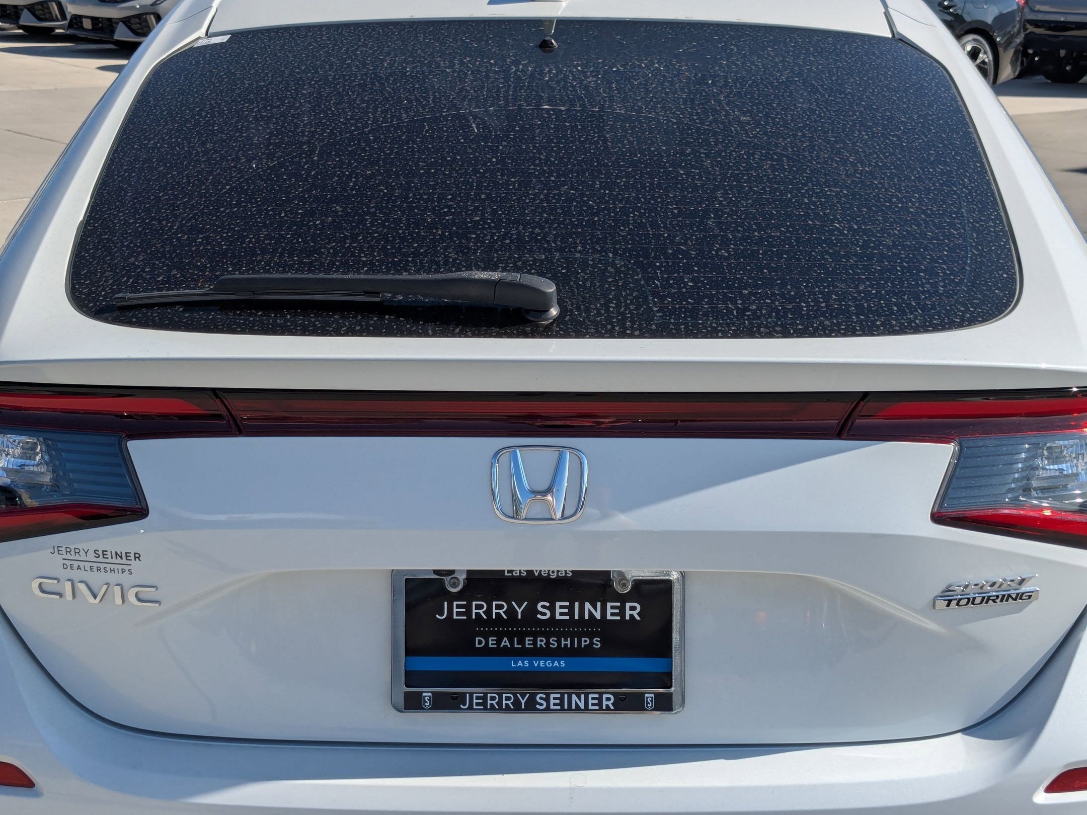 2022 Honda Civic Hatchback Sport Touring photo 12