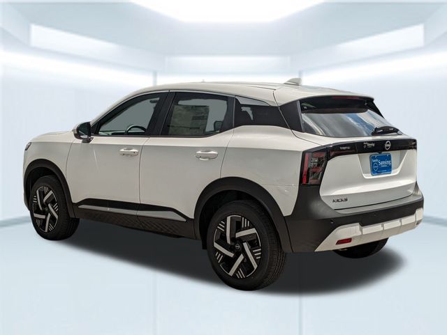 2025 Nissan Kicks SV photo 2