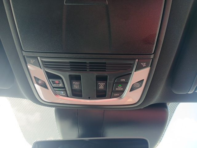 2023 Acura RDX A-Spec photo 20
