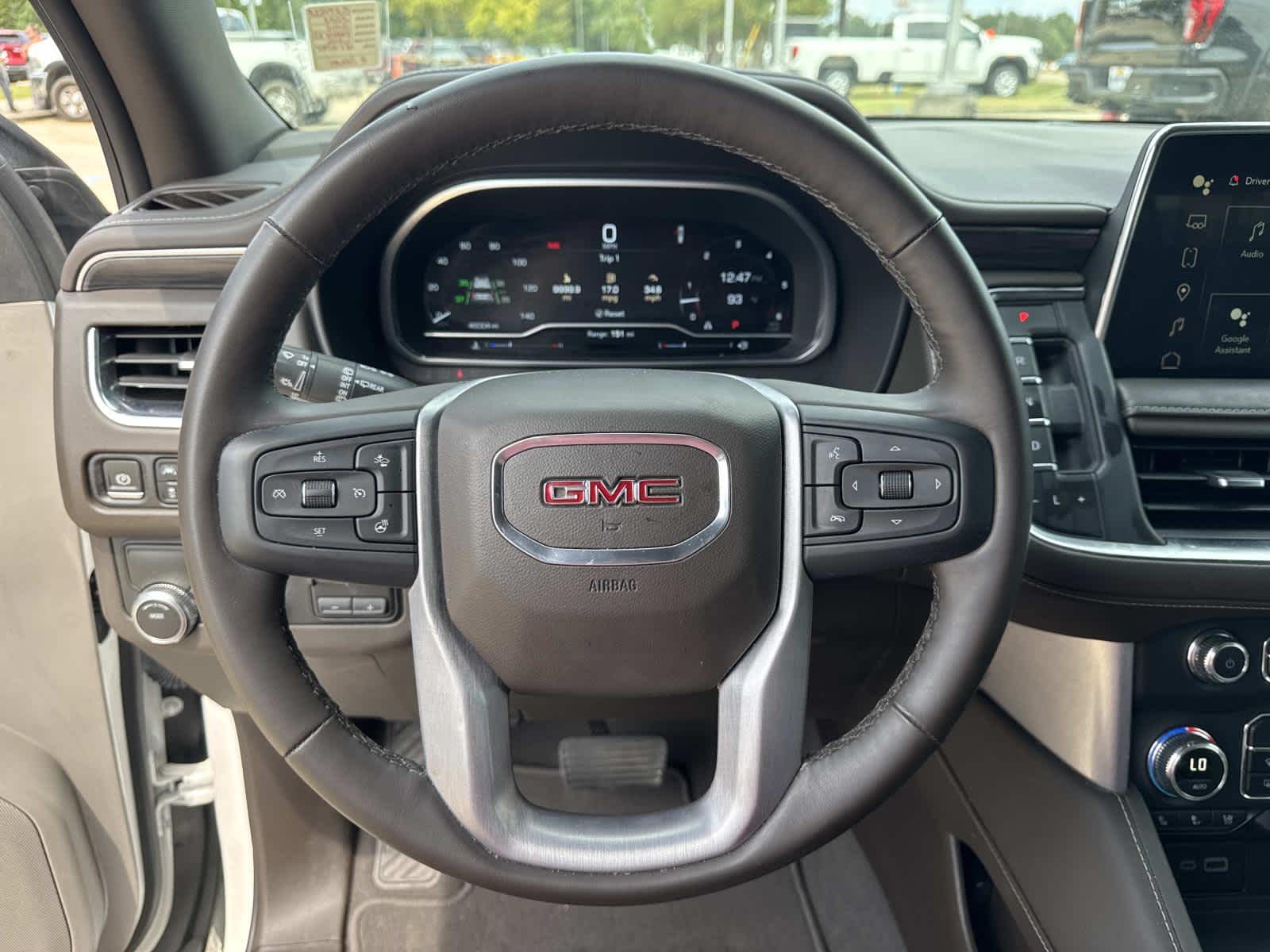 2023 Gmc Yukon XL SLT photo 13