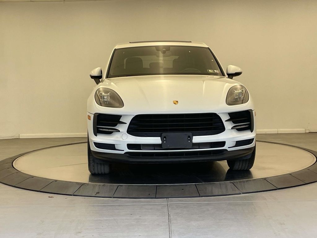 2020 Porsche Macan Base photo 9