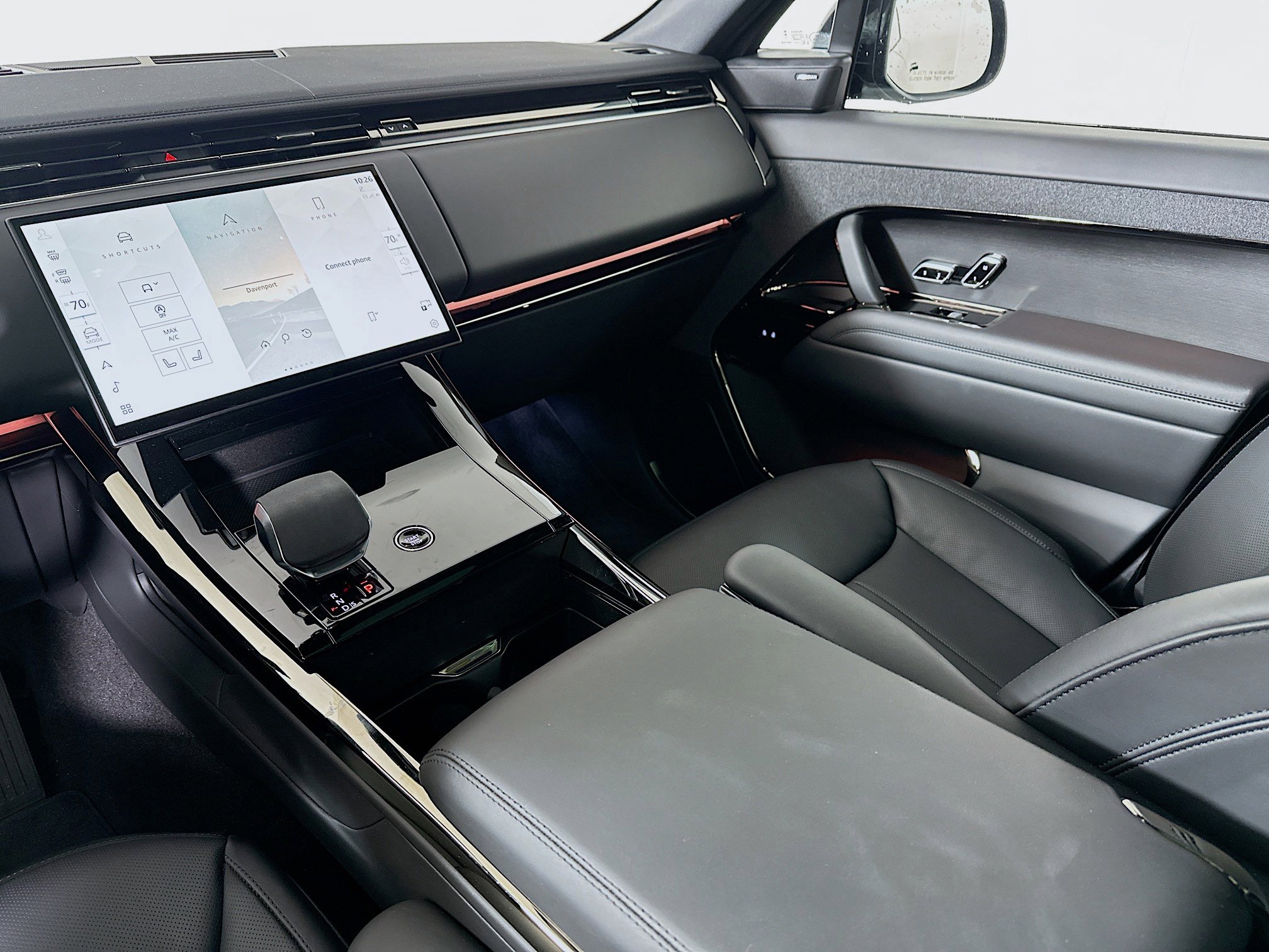 2024 Land Rover Range Rover Sport SE photo 18