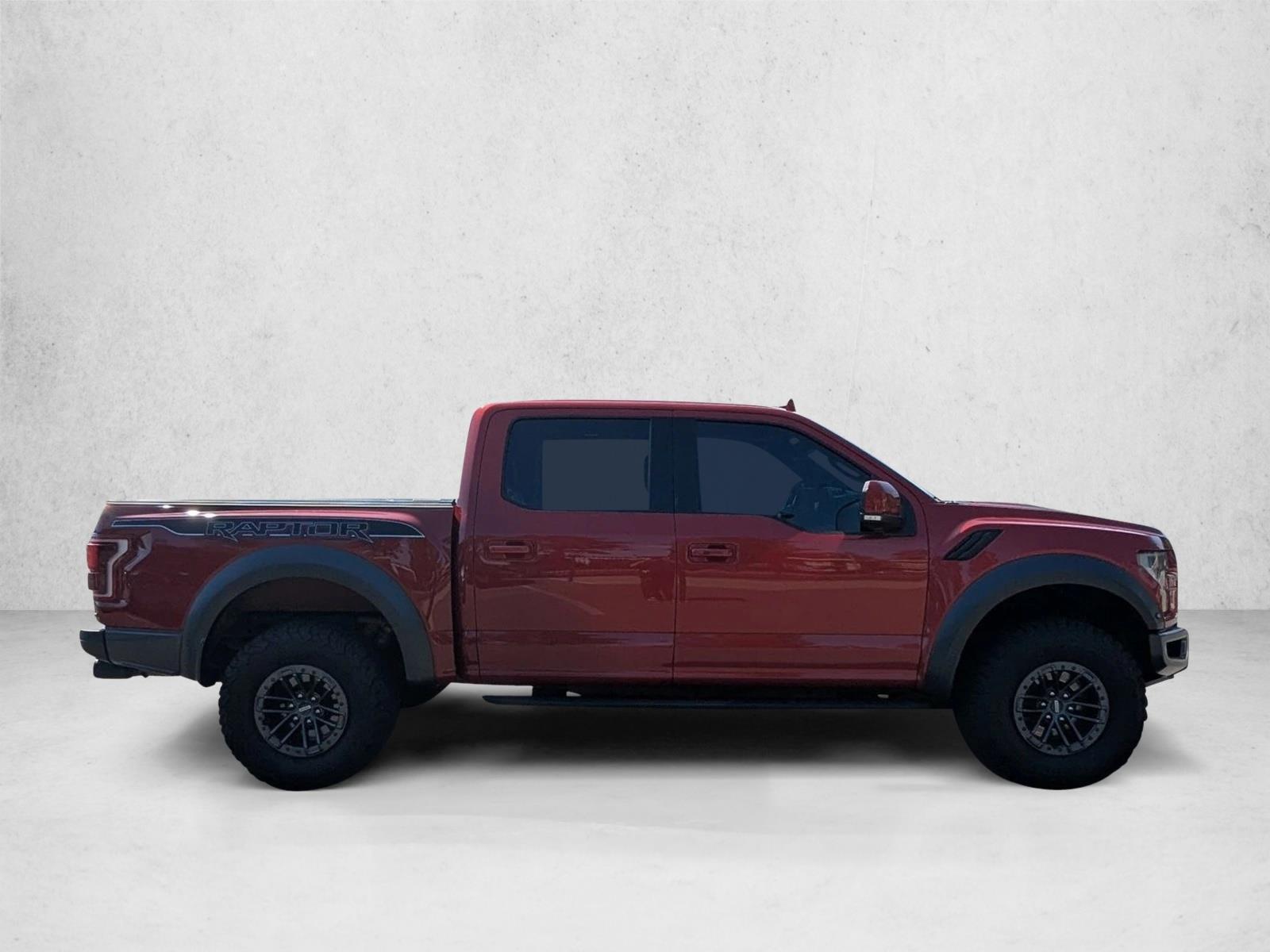 2020 Ford F-150 Raptor photo 4