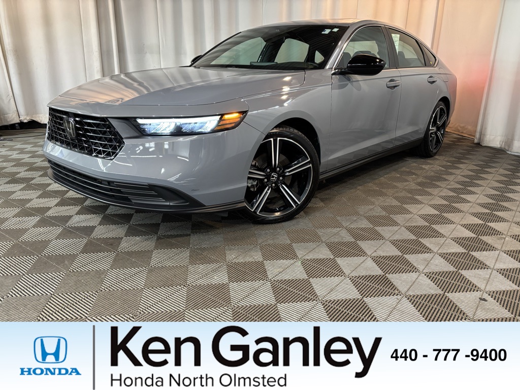 2023 Honda Accord Hybrid Sport's photo