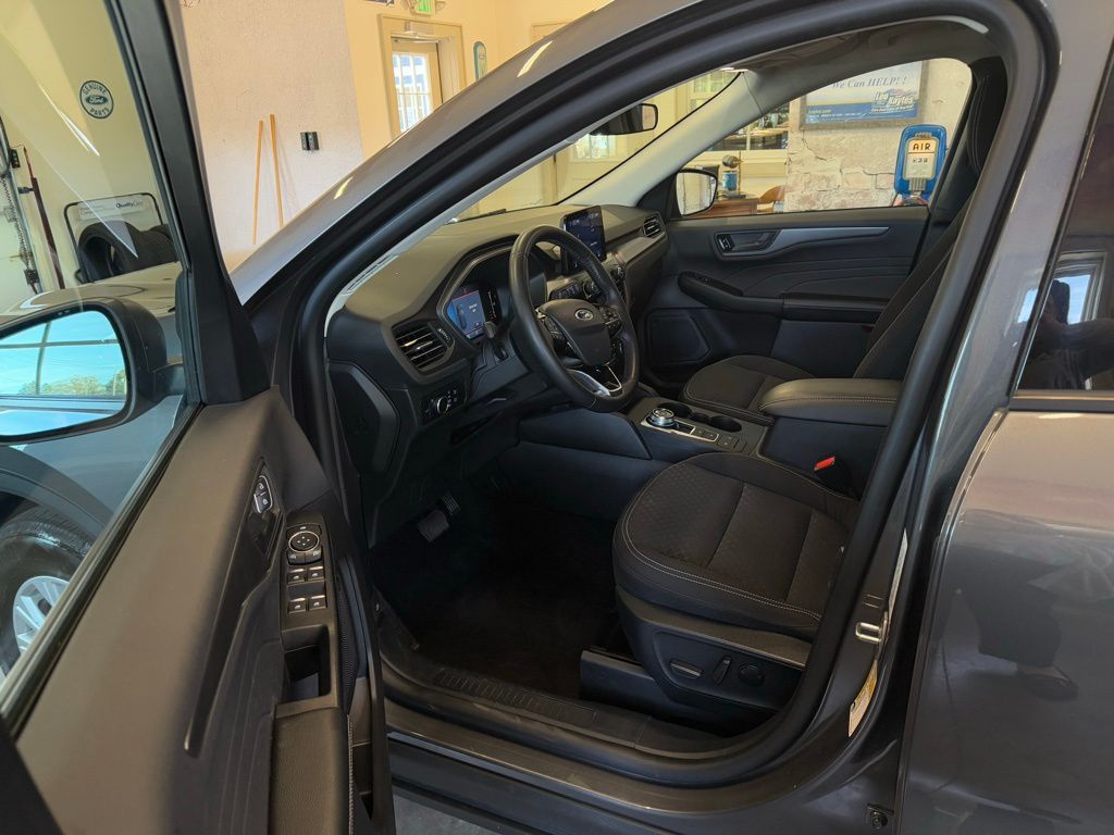 2024 Ford Escape Active photo 9