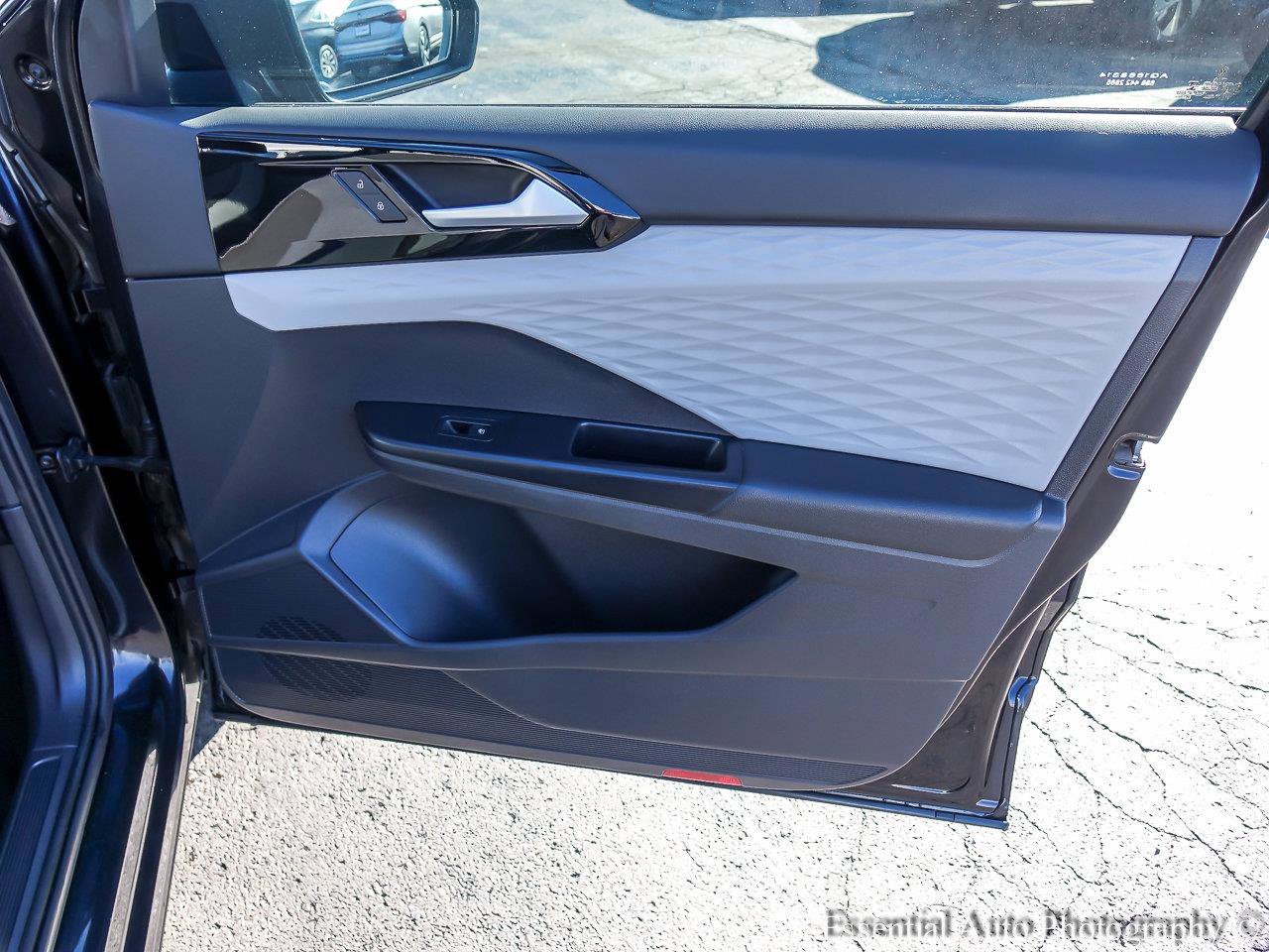 2022 VOLKSWAGEN TAOS - Image 20