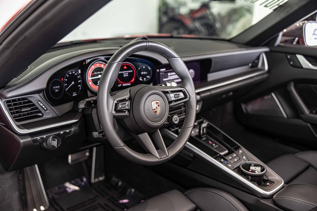 2025 PORSCHE 911 - Image 19