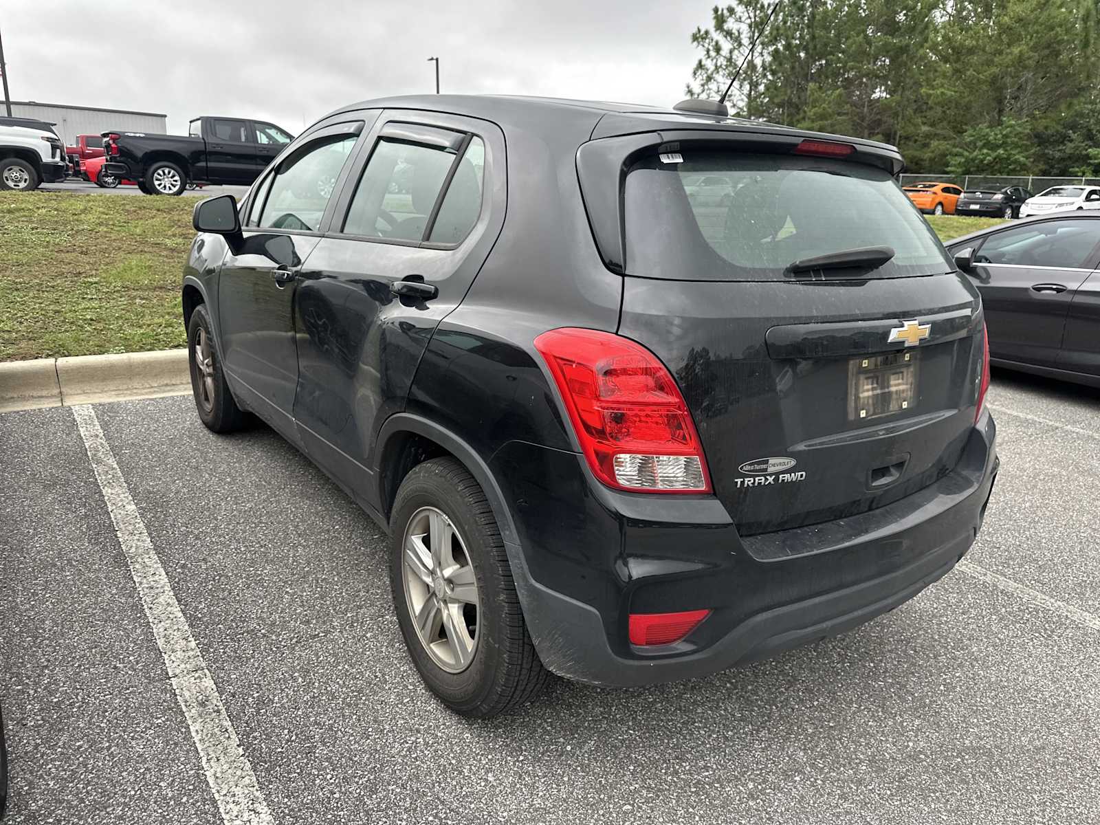 2017 Chevrolet Trax LS photo 3
