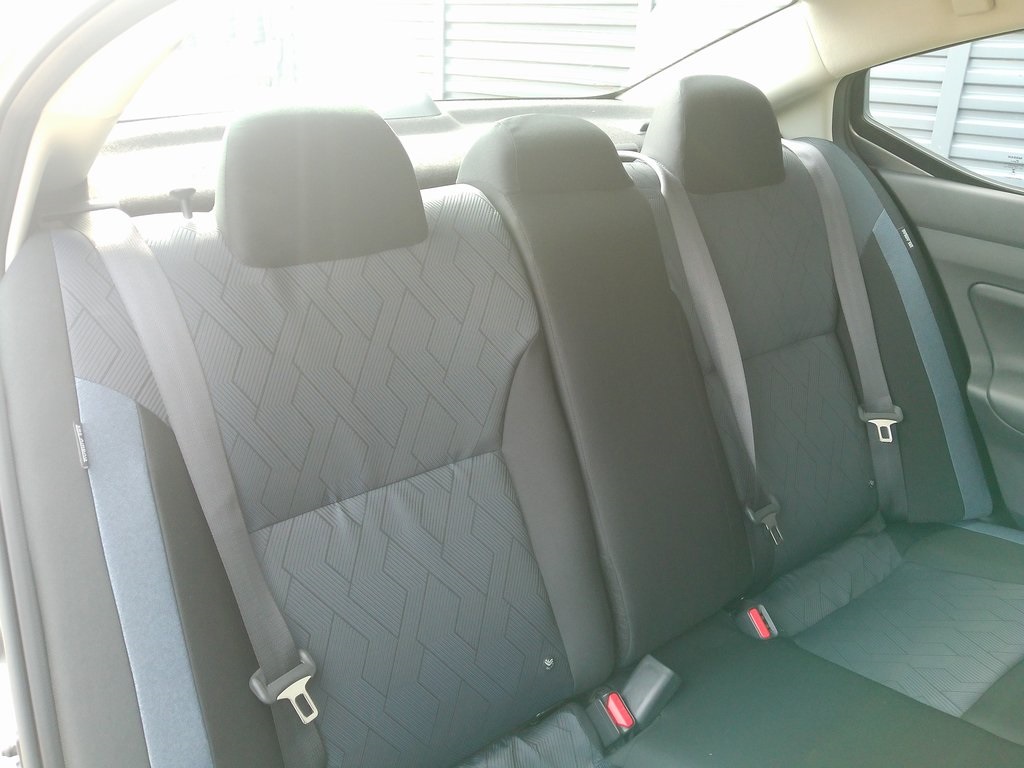 2025 Nissan Versa SV photo 15