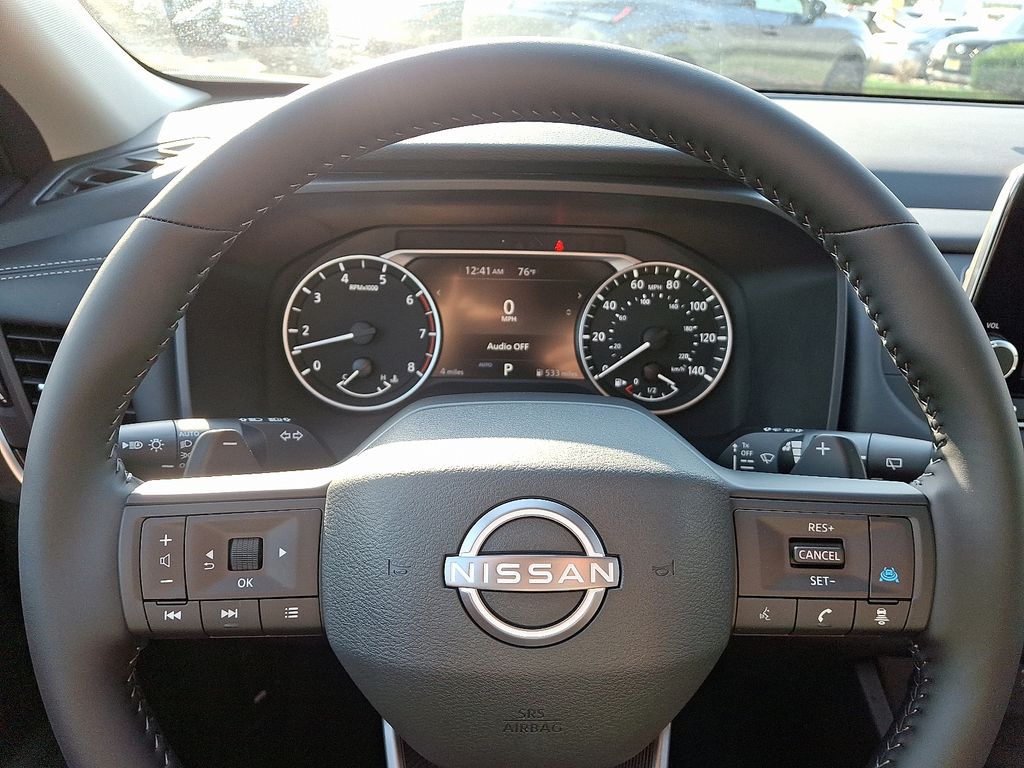 2026 Nissan Rogue SV photo 7