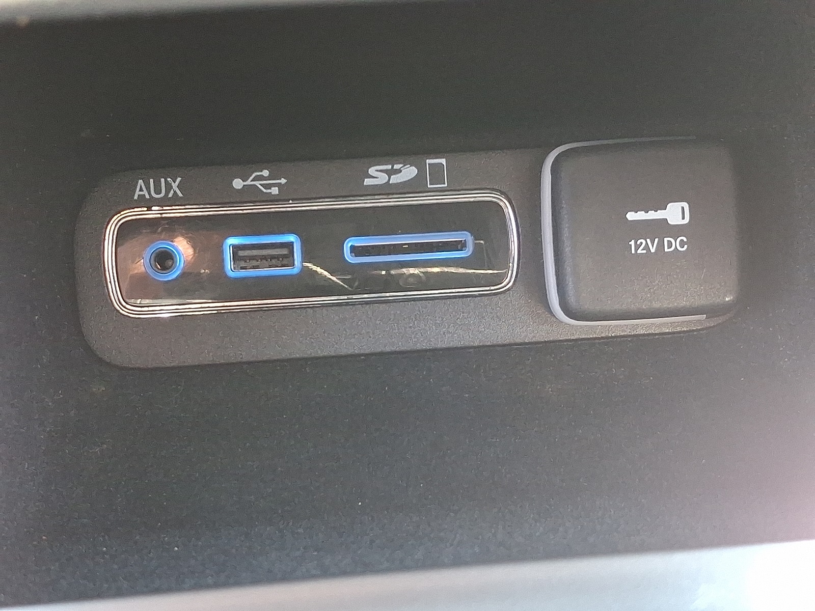 2017 Jeep Grand Cherokee Altitude photo 24
