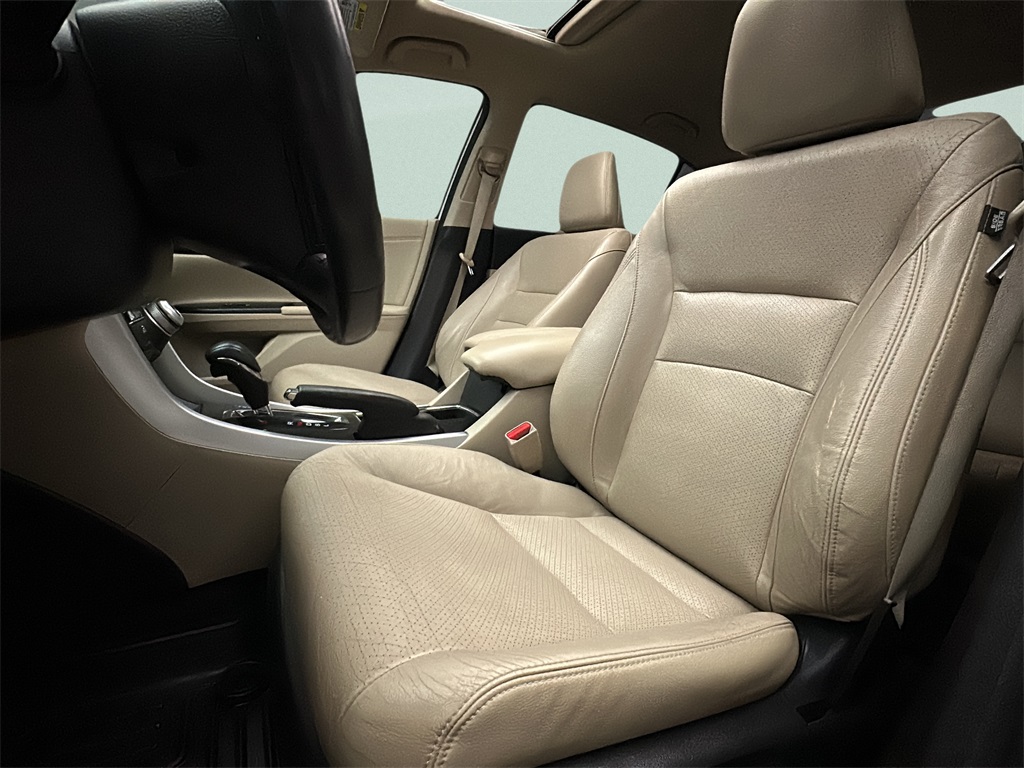2013 Honda Accord EX-L photo 7