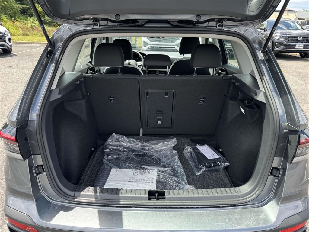 2025 Volkswagen Taos S photo 27