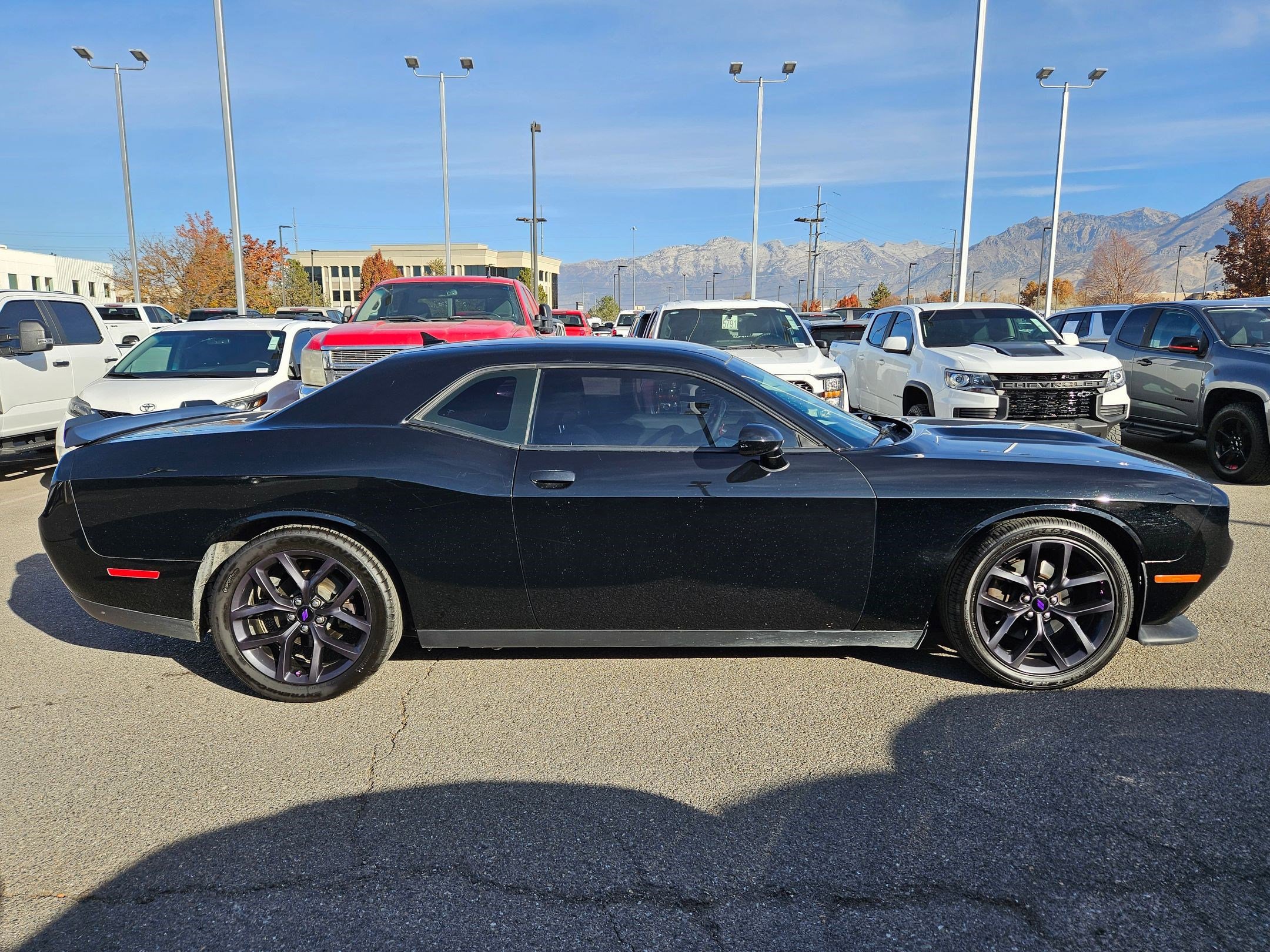 2019 Dodge Challenger GT photo 2