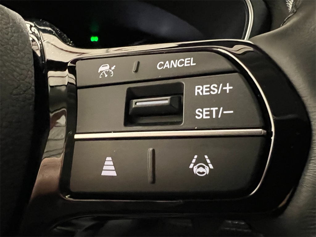 2025 Honda Pilot Touring photo 22