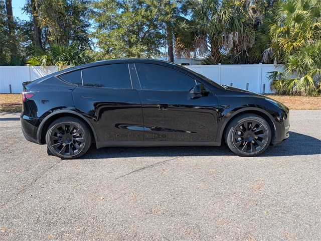 2020 Tesla Model Y Long Range photo 2