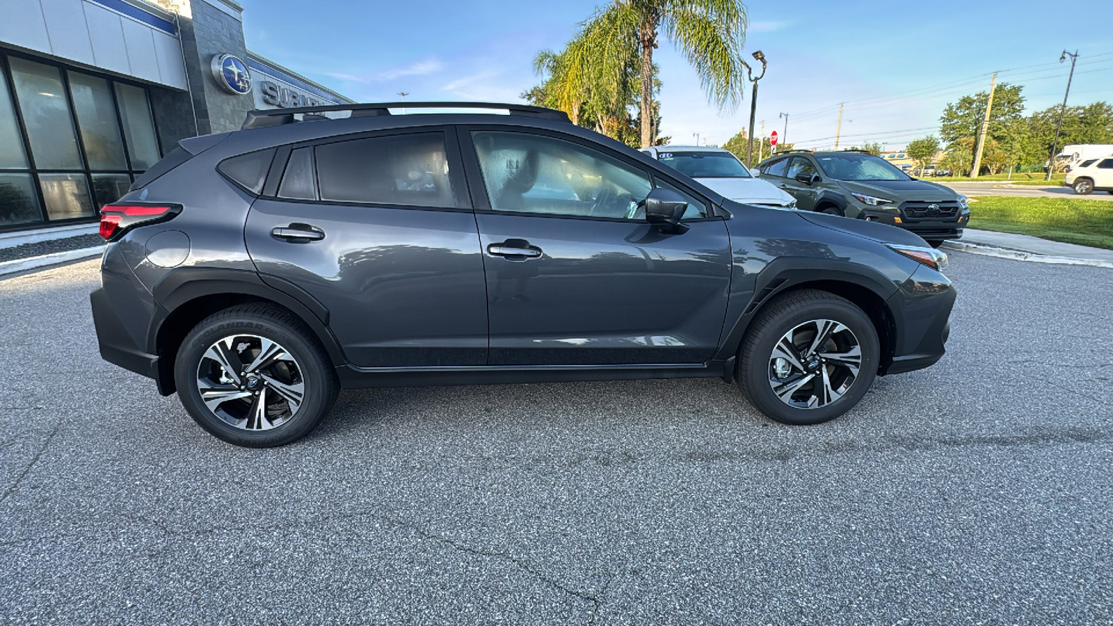 2025 Subaru Crosstrek Premium photo 8
