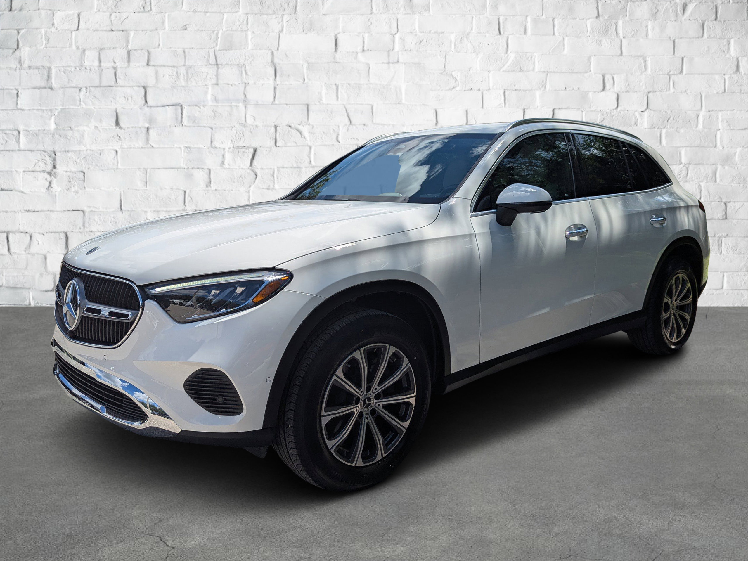 2025 Mercedes Benz GLC 300 4MATIC photo 6