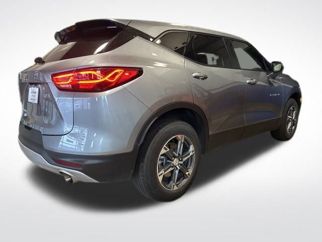 2025 Chevrolet Blazer 2LT photo 5