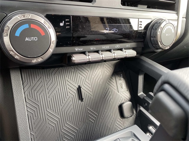 2025 Toyota Tacoma TRD Off-Road 4x4 Double Cab photo 10
