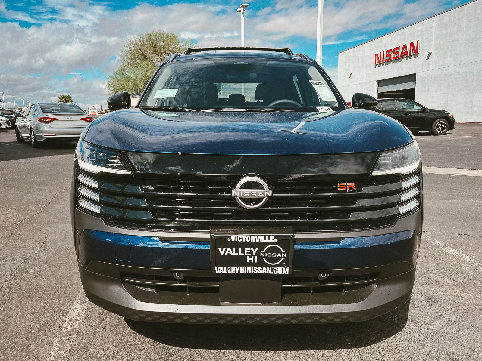 2026 Nissan Kicks SR photo 12