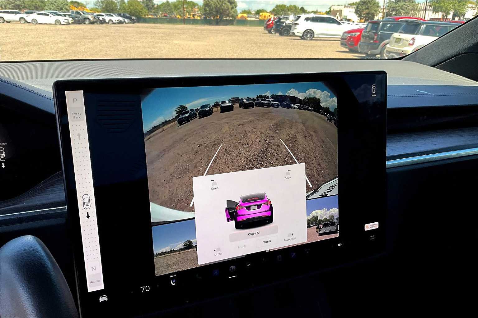 2022 Tesla Model X photo 23