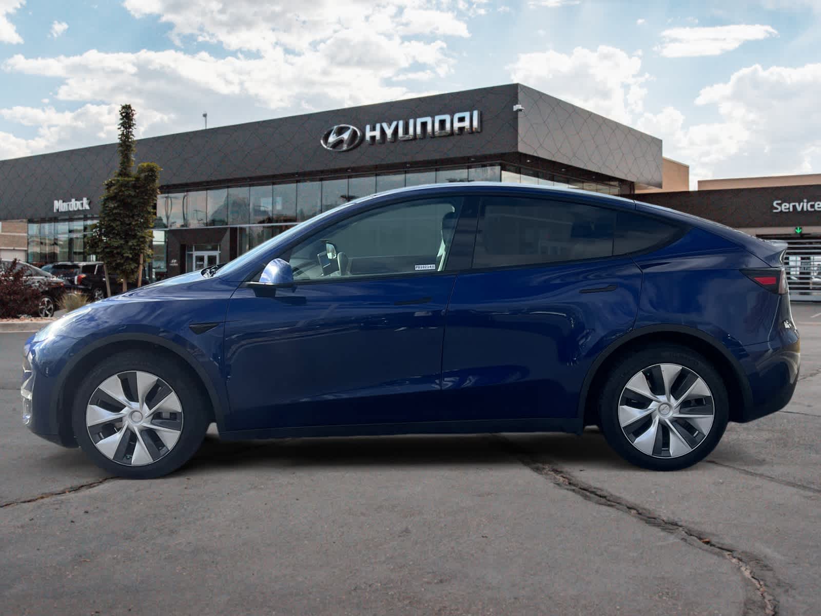 Used 2020 Tesla Model Y Long Range with VIN 5YJYGDEEXLF015377 for sale in Lindon, UT
