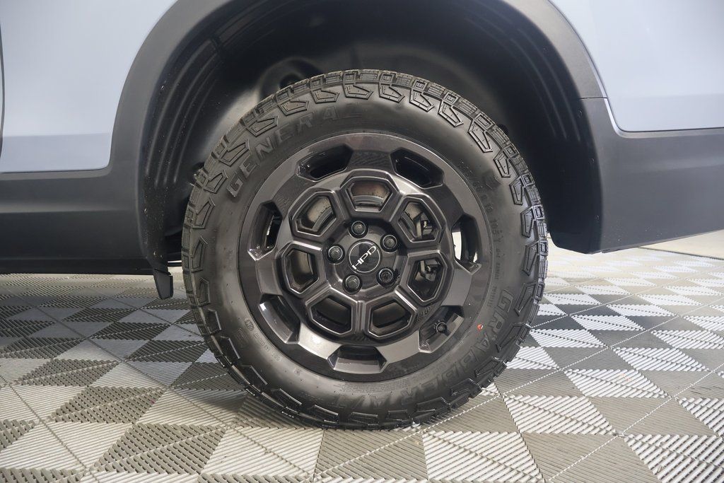 2025 Honda Ridgeline Sport photo 9