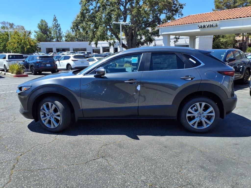 2025 Mazda CX-30 2.5 S Preferred photo 3