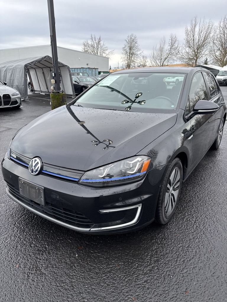 2016 Volkswagen e-Golf e-Golf SEL Premium